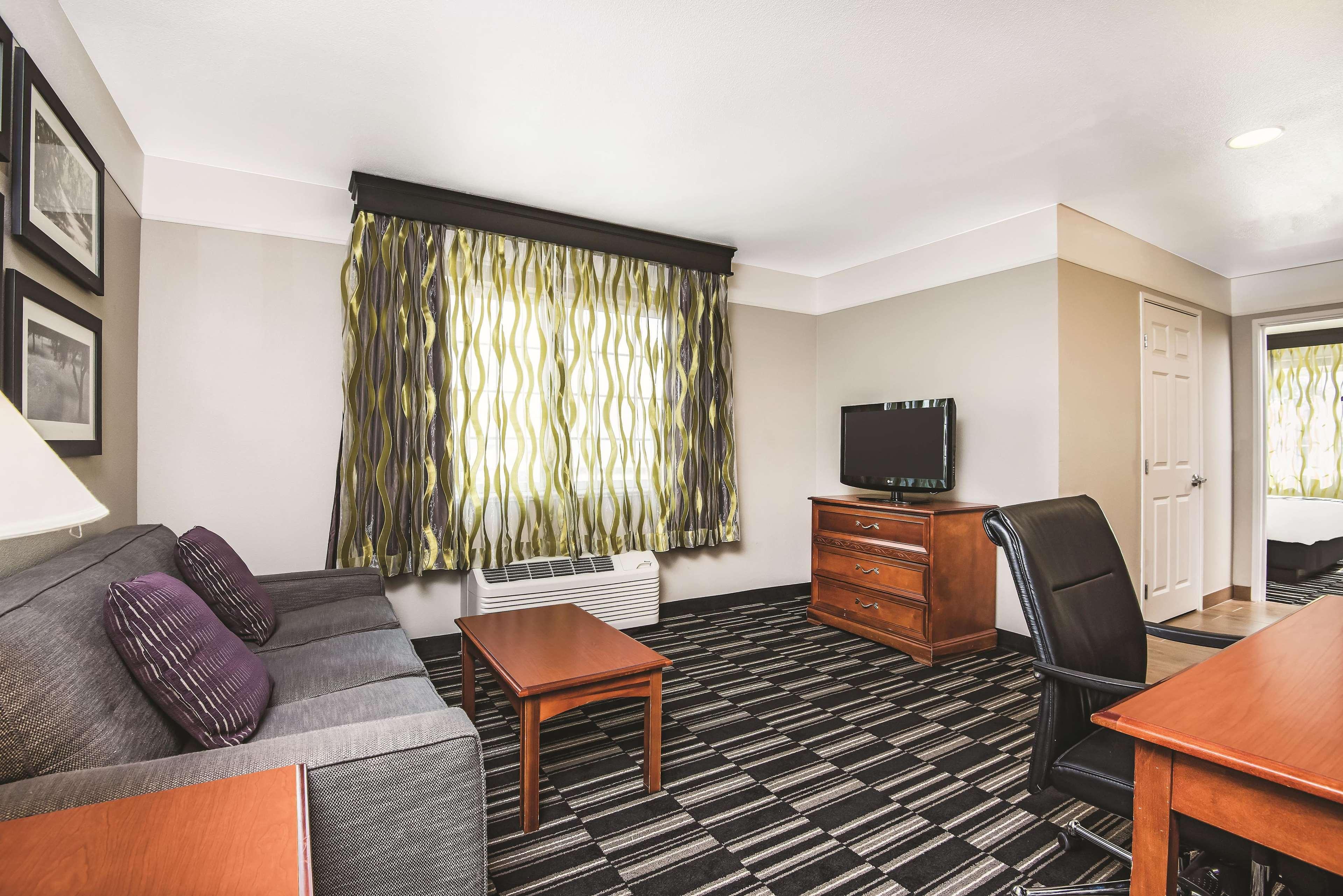 מלון La Quinta By Wyndham Modesto Salida מראה חיצוני תמונה