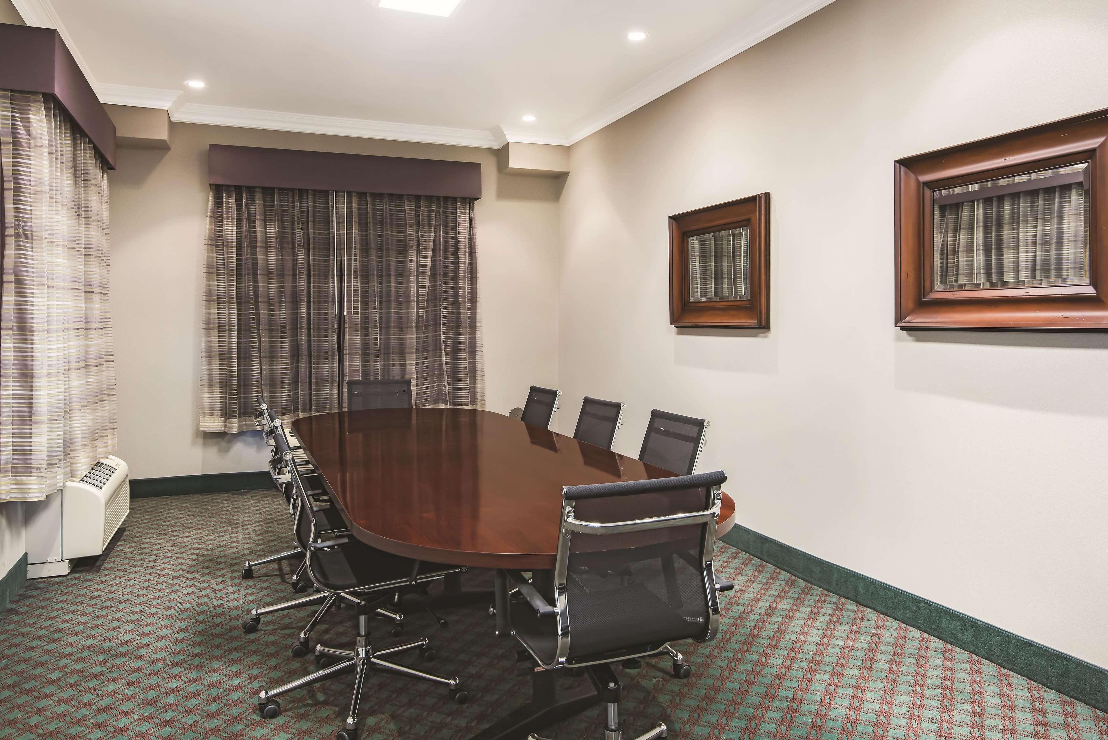 מלון La Quinta By Wyndham Modesto Salida מראה חיצוני תמונה