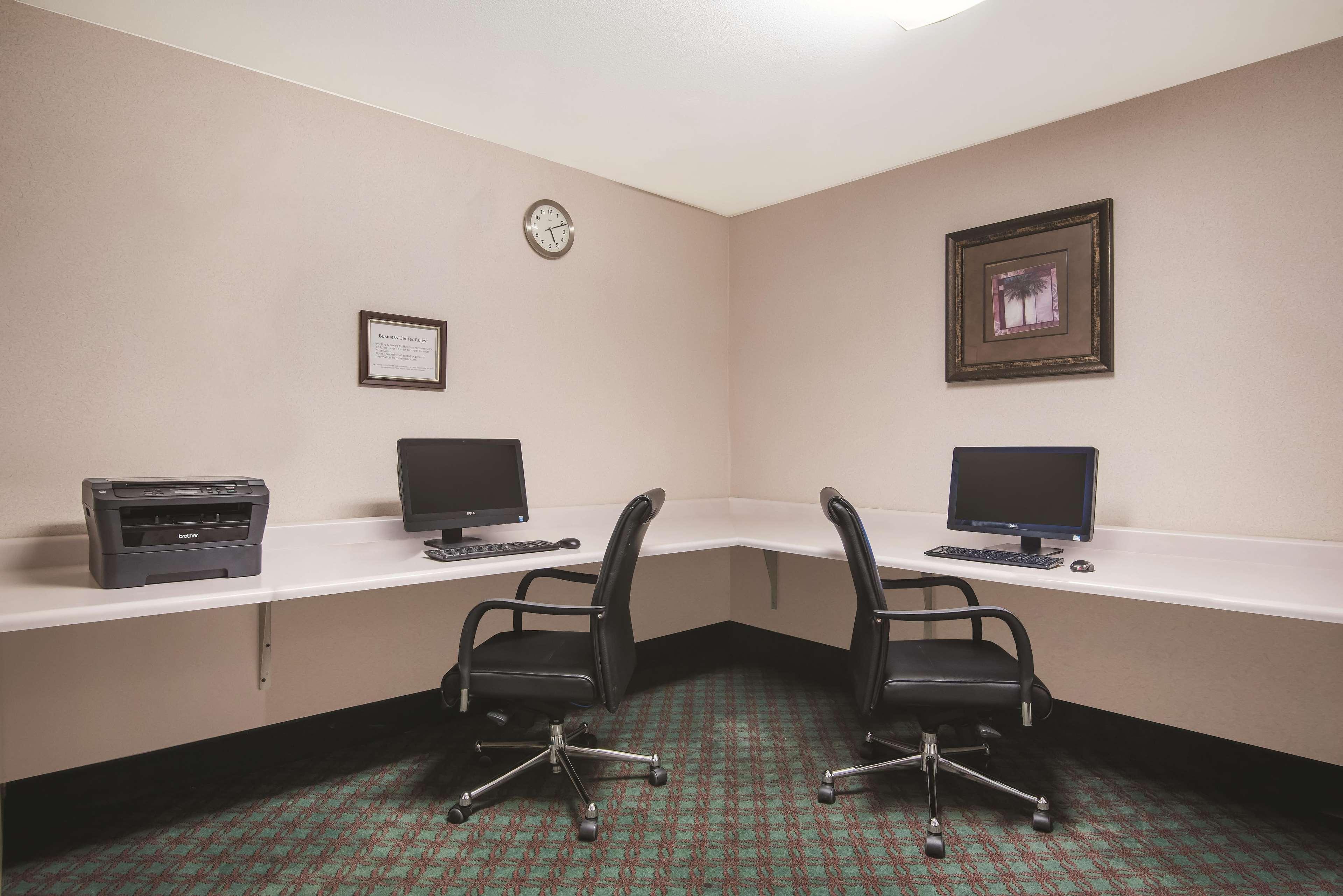 מלון La Quinta By Wyndham Modesto Salida מראה חיצוני תמונה
